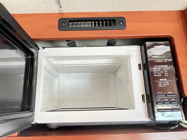 キャンピングカーキャブコン