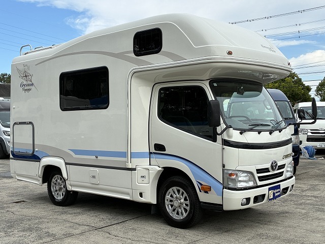 キャンピングカーキャブコン