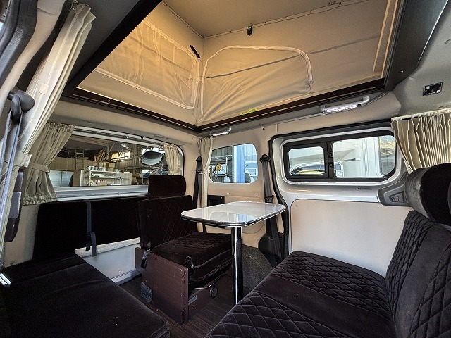 キャンピングカーバンコン