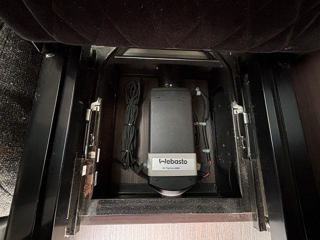 キャンピングカーバンコン