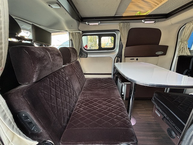 キャンピングカーバンコン