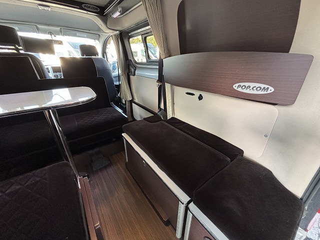 キャンピングカーバンコン