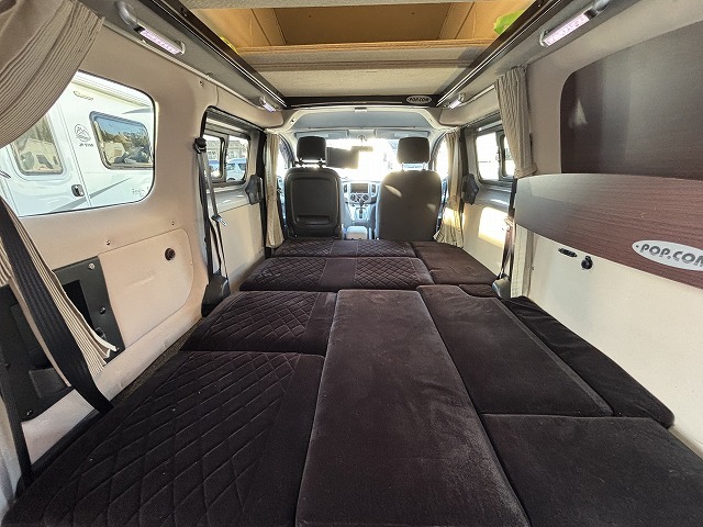 キャンピングカーバンコン