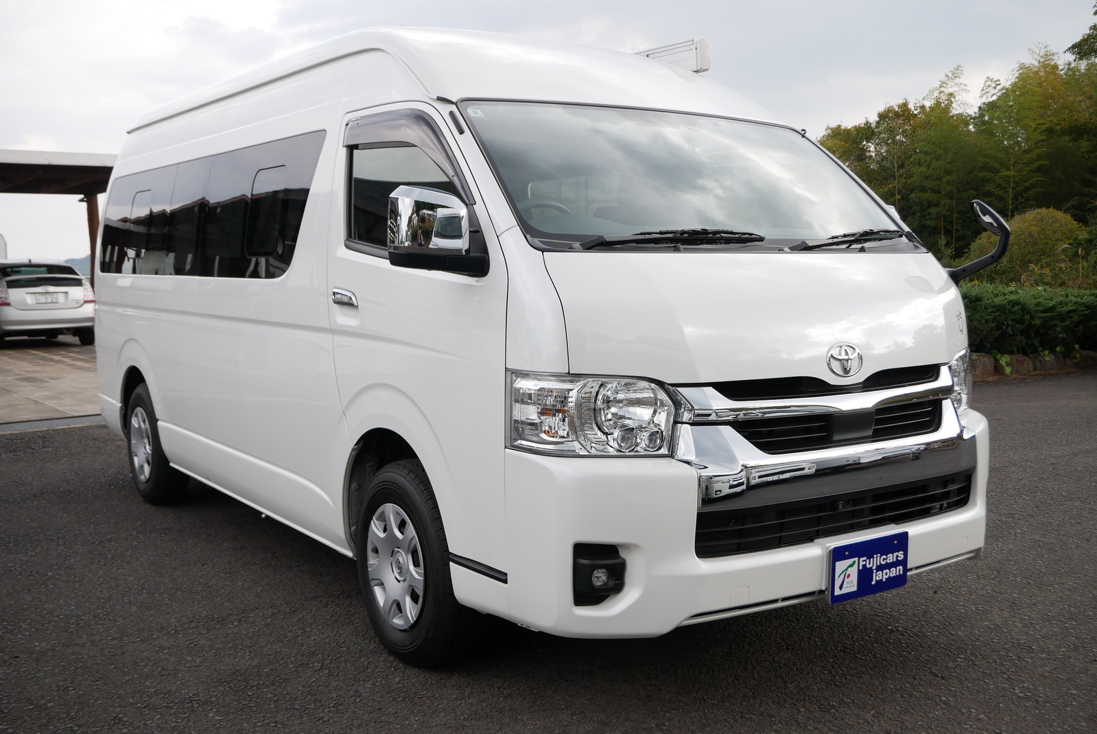 キャンピングカーバンコン