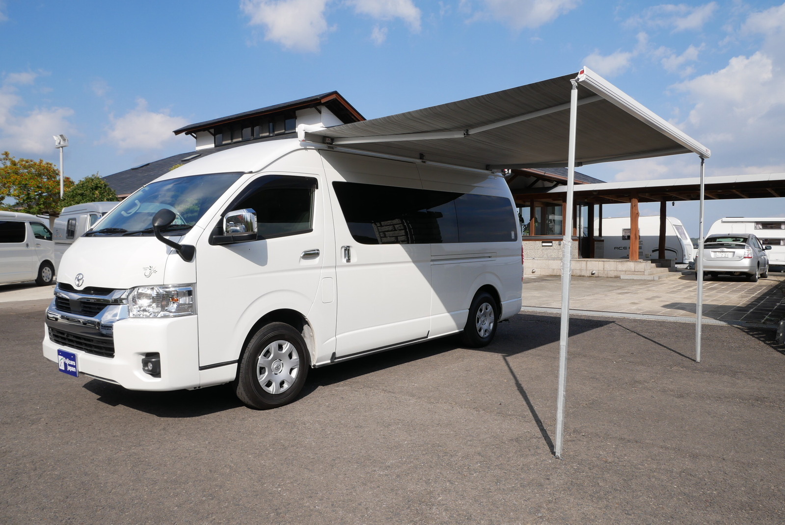 キャンピングカーバンコン