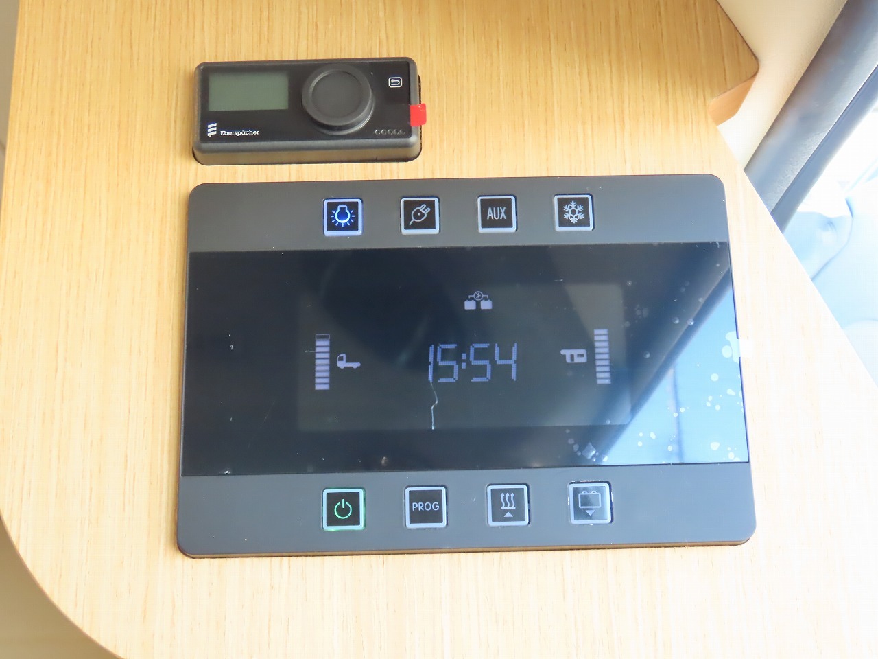 キャンピングカーバンコン