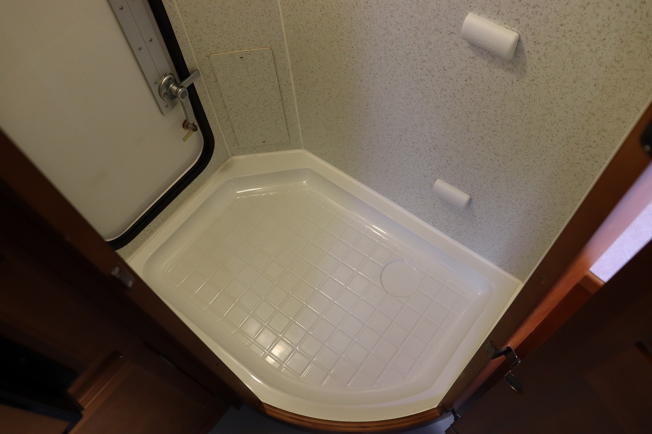 キャンピングカーキャブコン