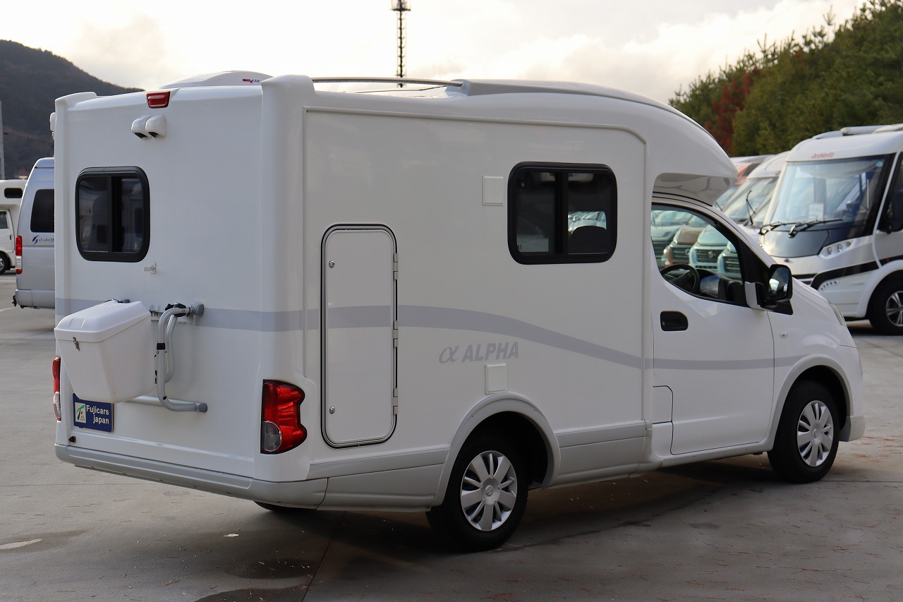 キャンピングカーキャブコン