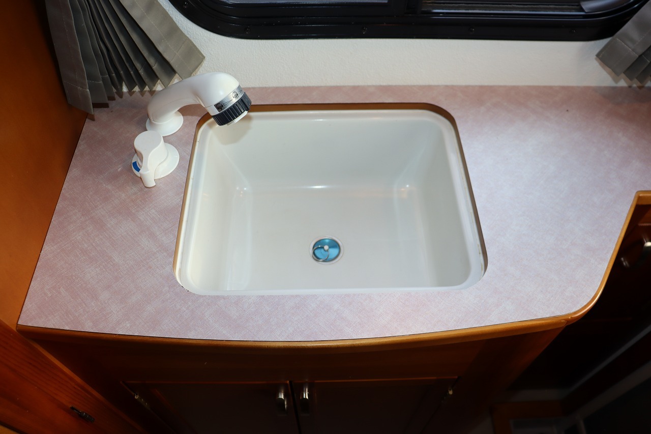 キャンピングカーキャブコン