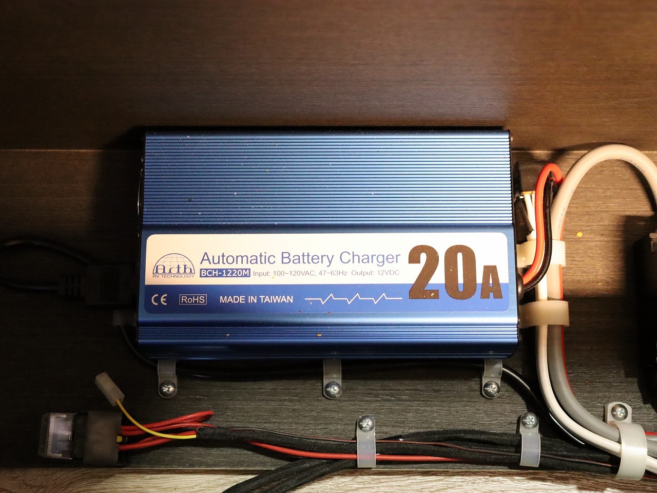 キャンピングカーバンコン