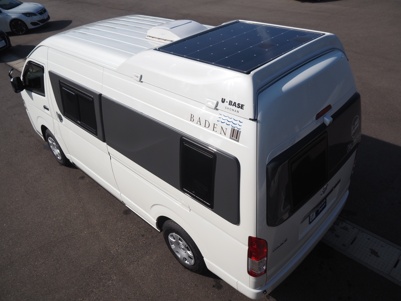 キャンピングカーバンコン