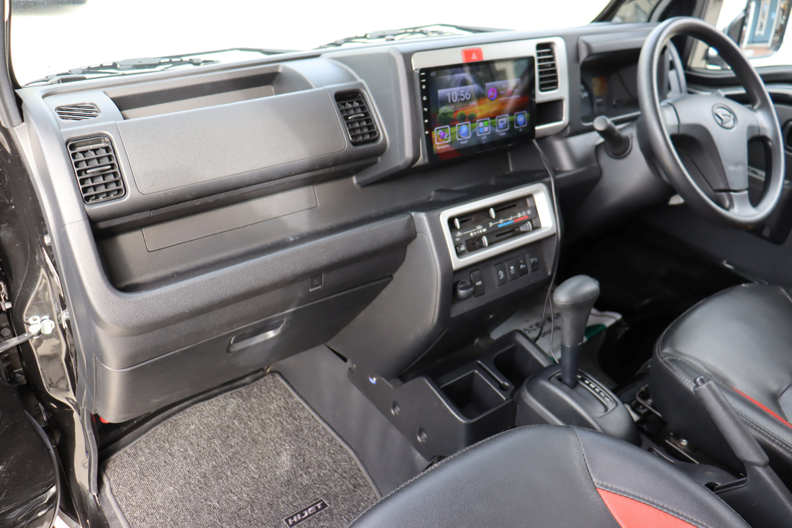 キャンピングカー軽キャンパー