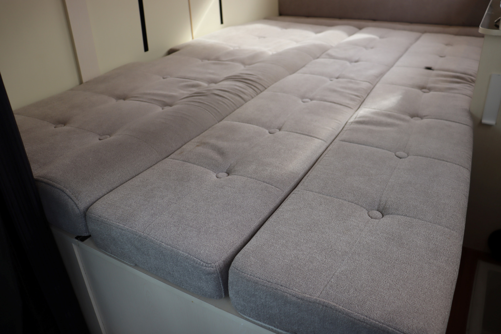 キャンピングカー軽キャンパー