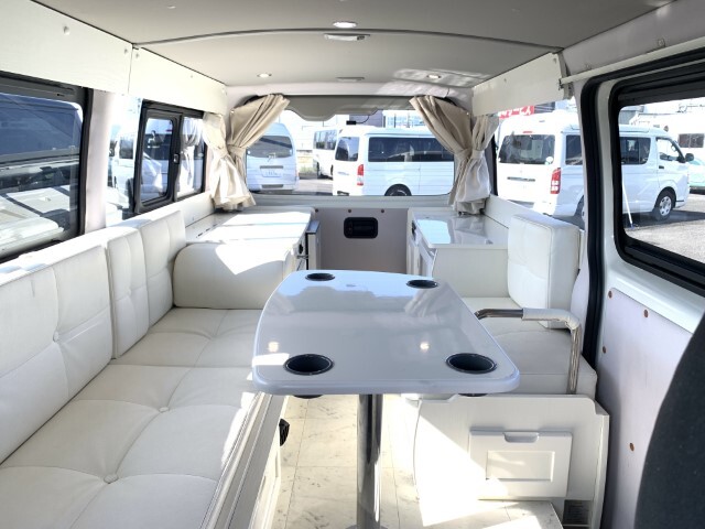 キャンピングカーバンコン