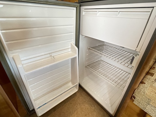 キャンピングカーキャブコン