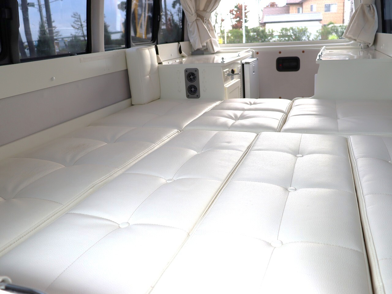 キャンピングカーバンコン