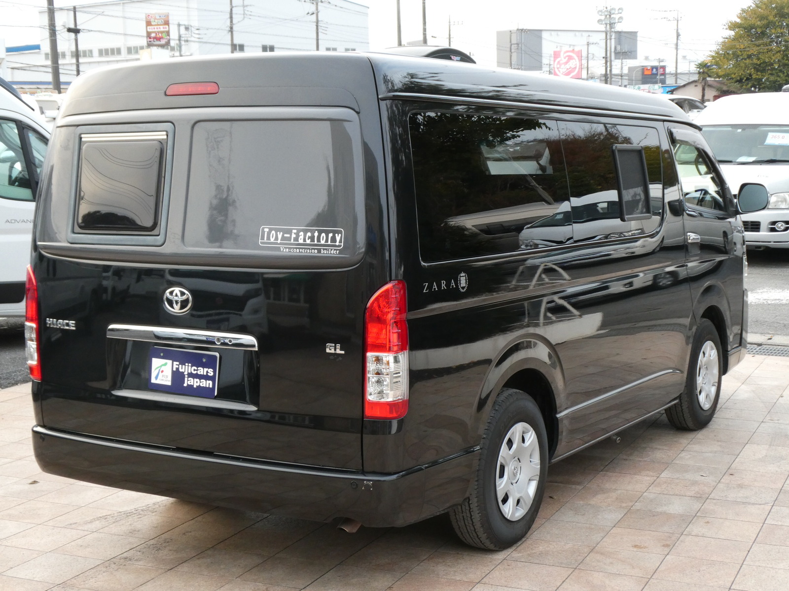 キャンピングカーバンコン