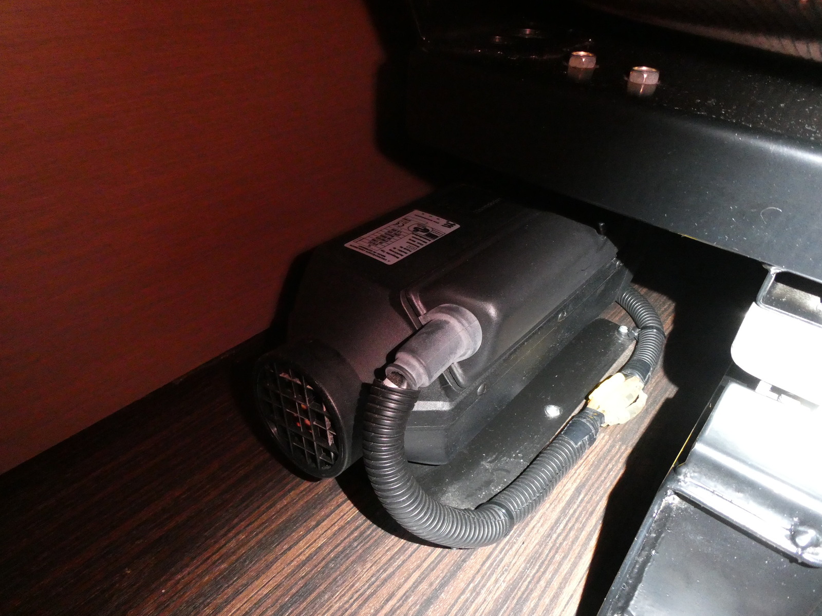 キャンピングカーバンコン