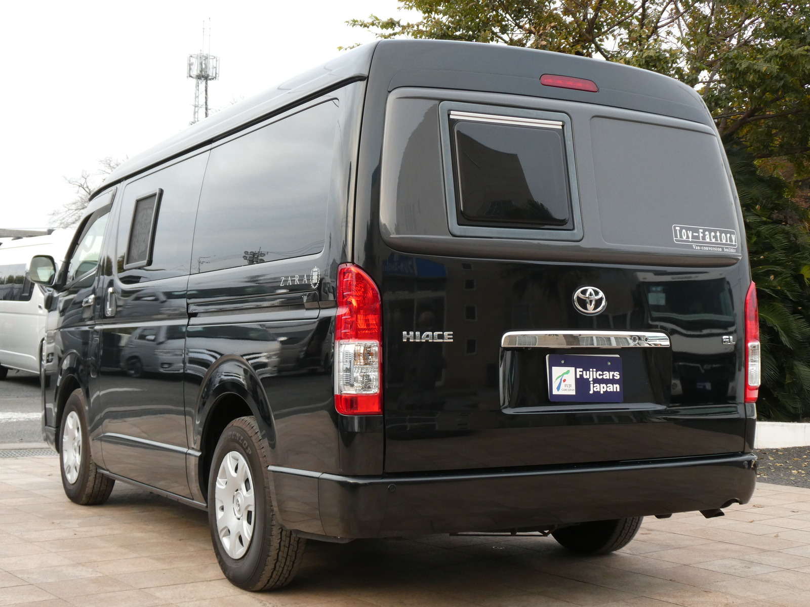 キャンピングカーバンコン