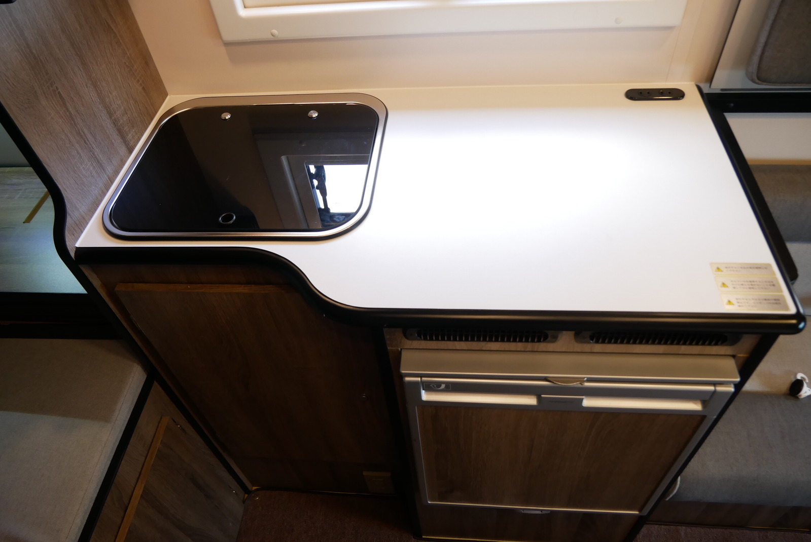 キャンピングカーキャブコン