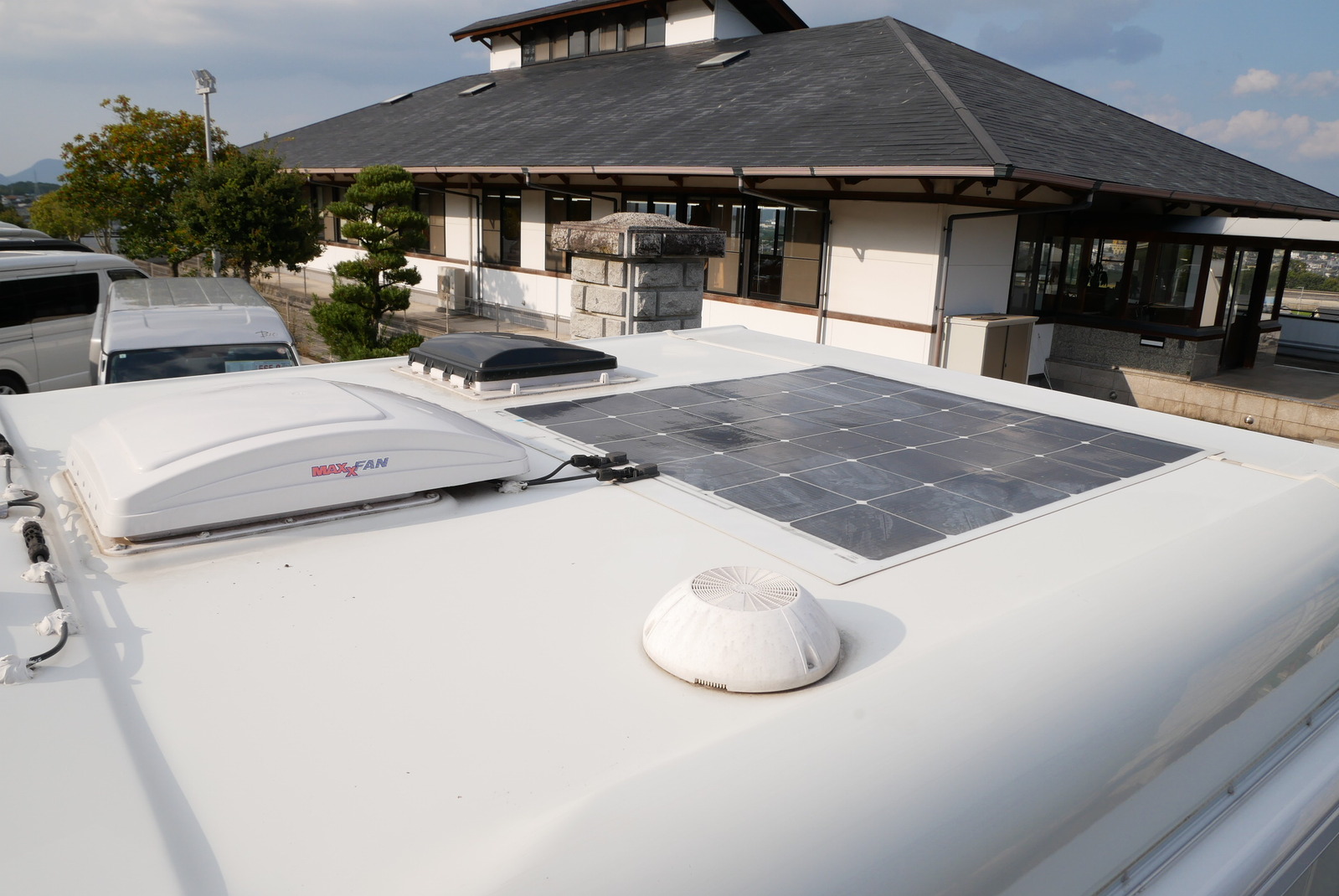 キャンピングカーキャブコン