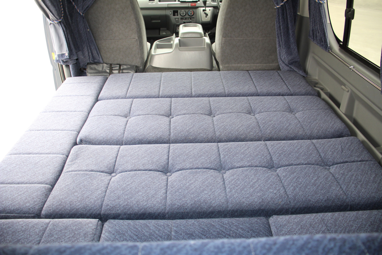 キャンピングカーバンコン