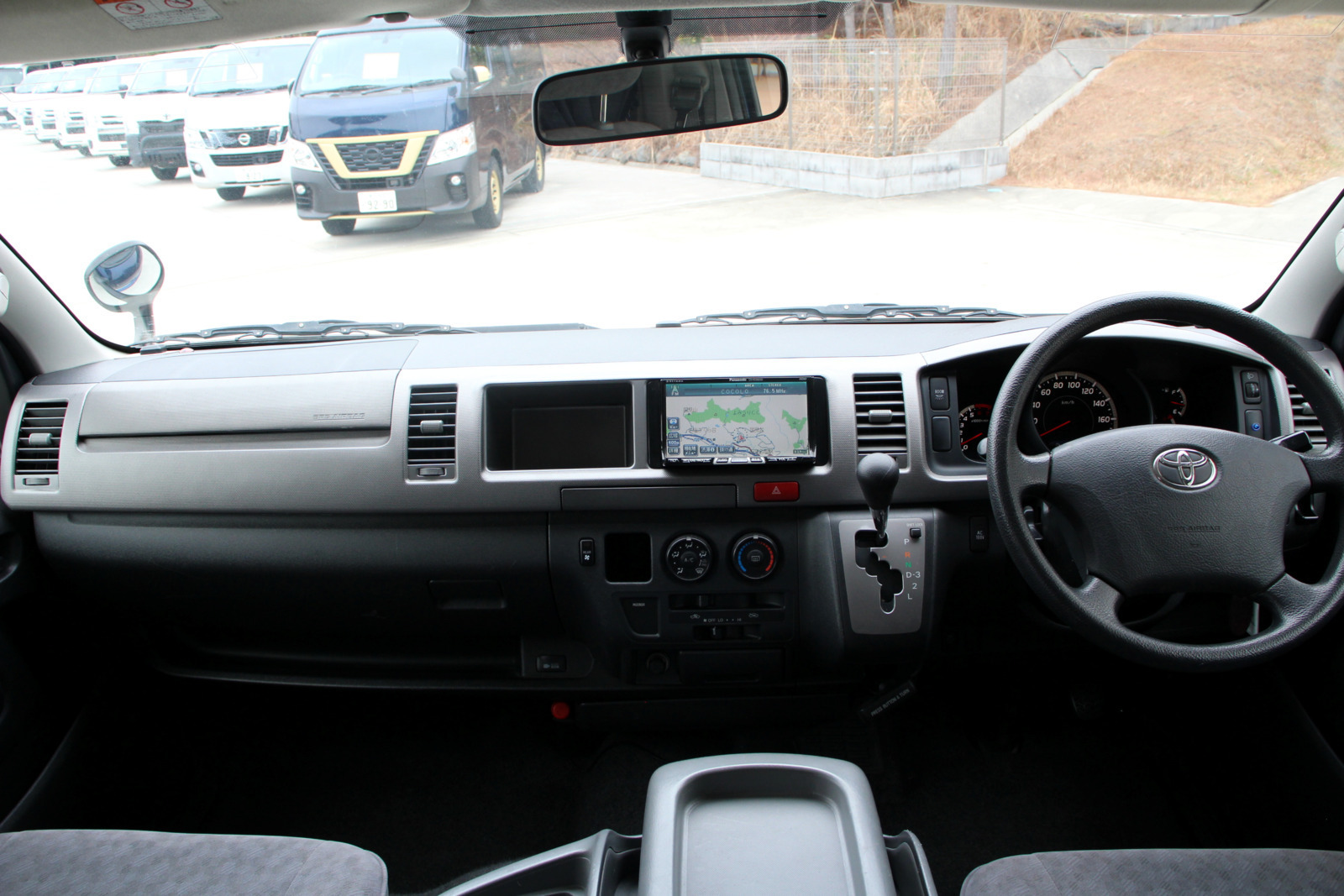 キャンピングカーバンコン