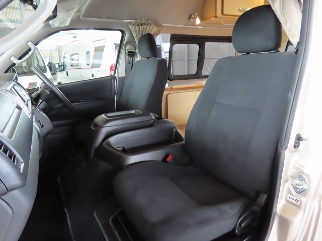 キャンピングカーバンコン