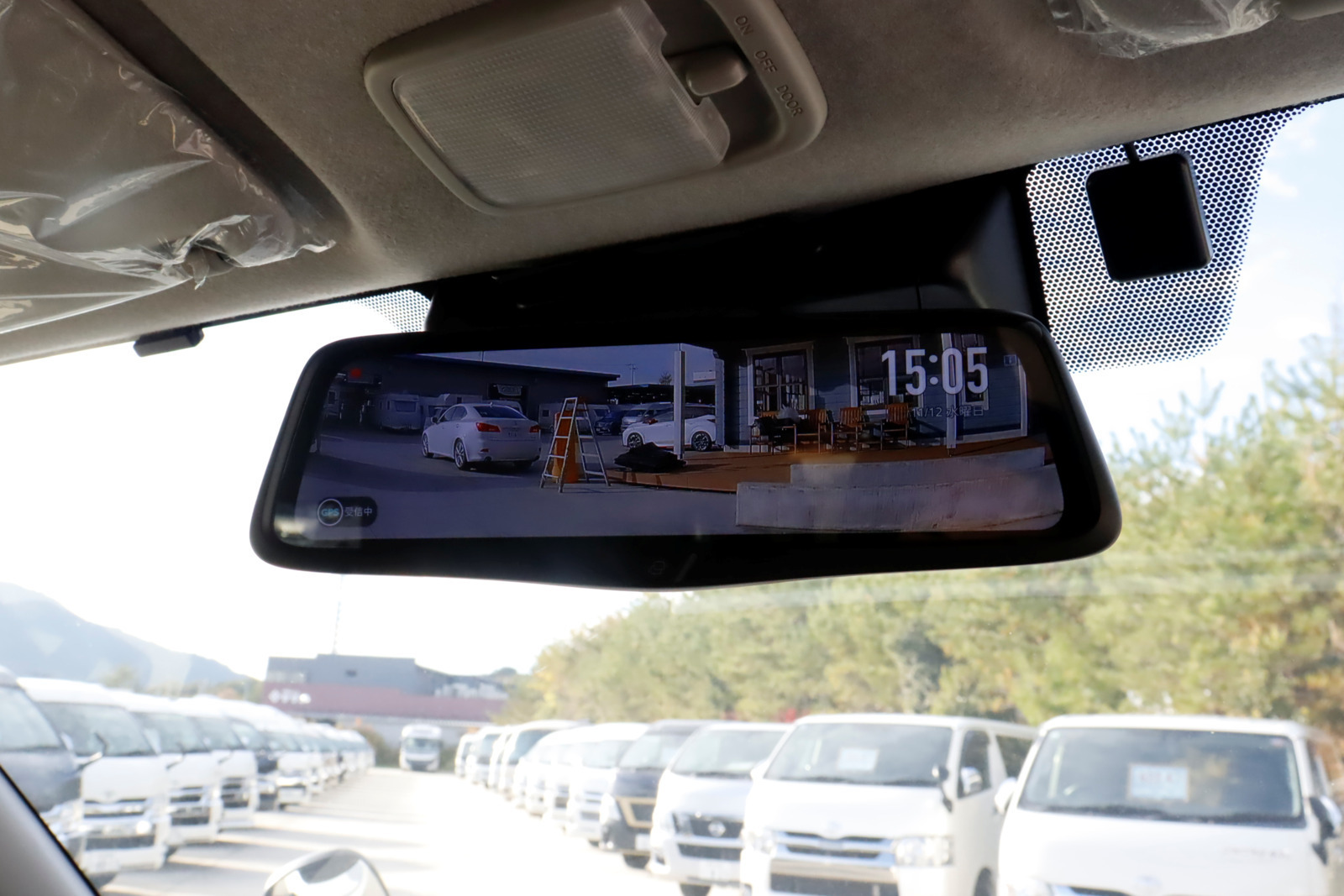 キャンピングカーバンコン