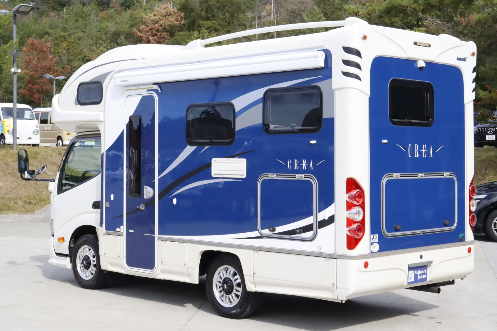 キャンピングカーキャブコン