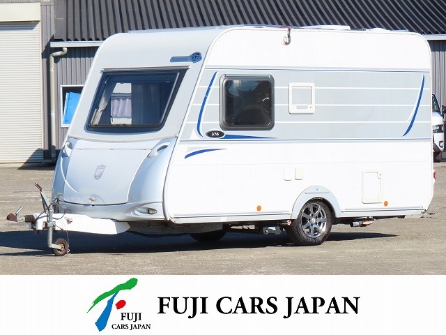 トレーラー トリガノ エメロード376V　牽引免許不要