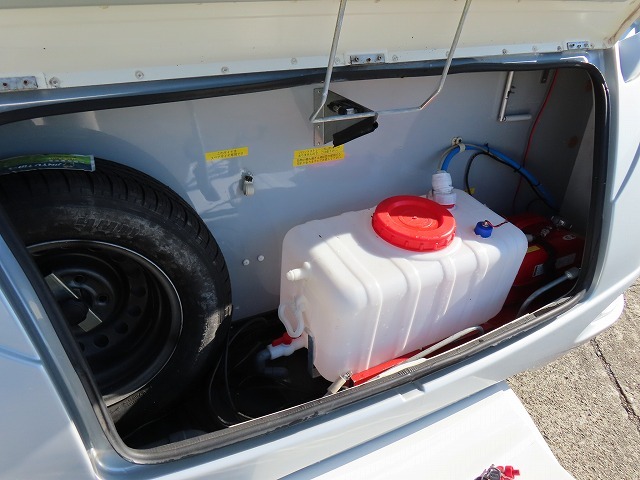 キャンピングカートレーラー