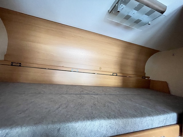 キャンピングカートレーラー