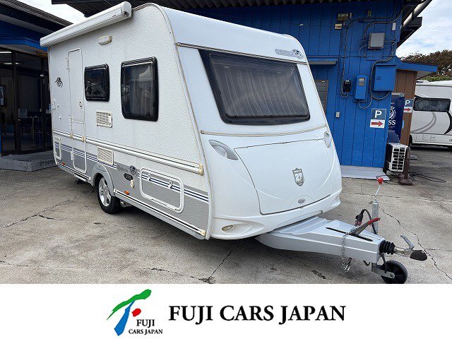 トレーラー トリガノ エメロード390　牽引免許不要