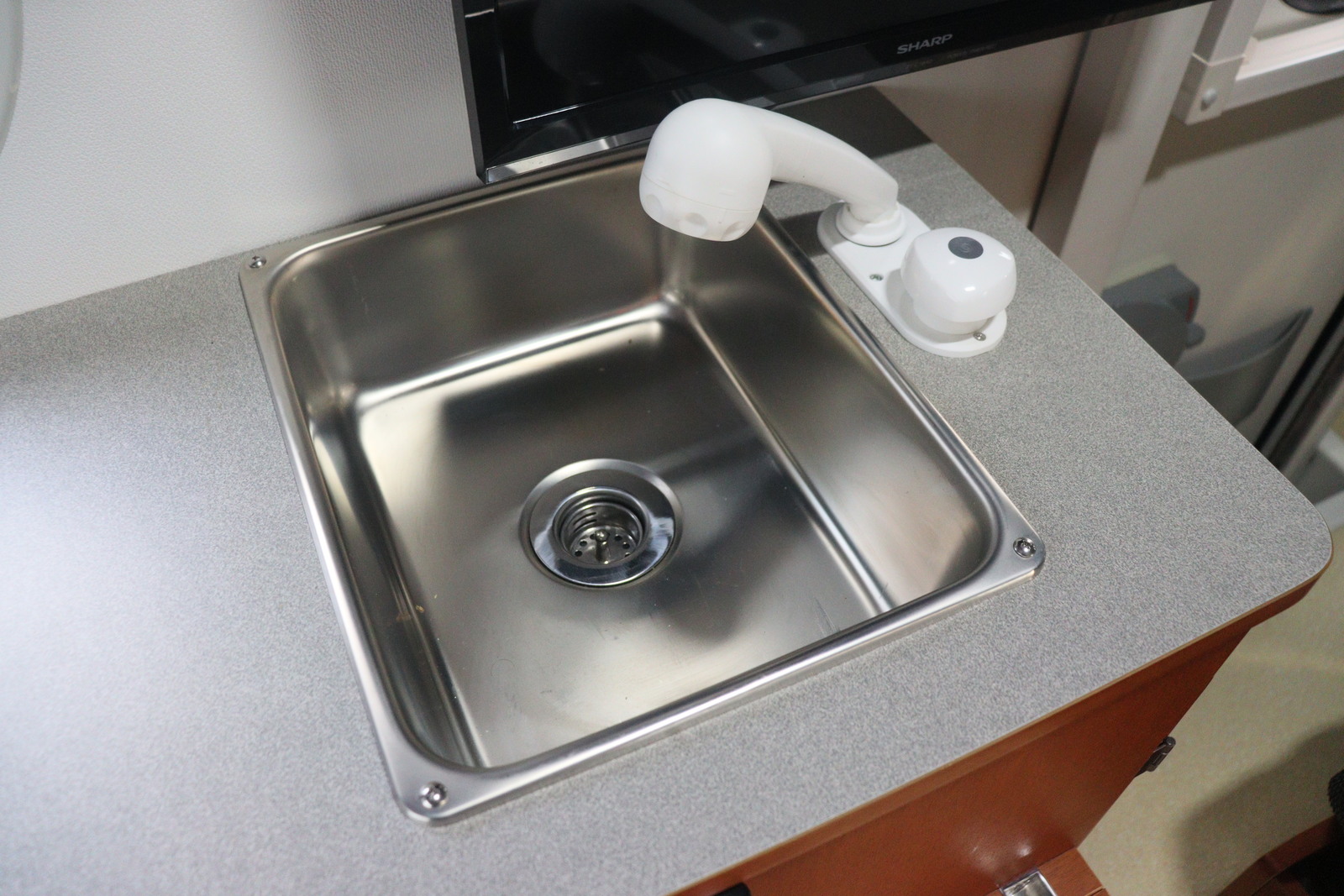 キャンピングカー軽キャンパー