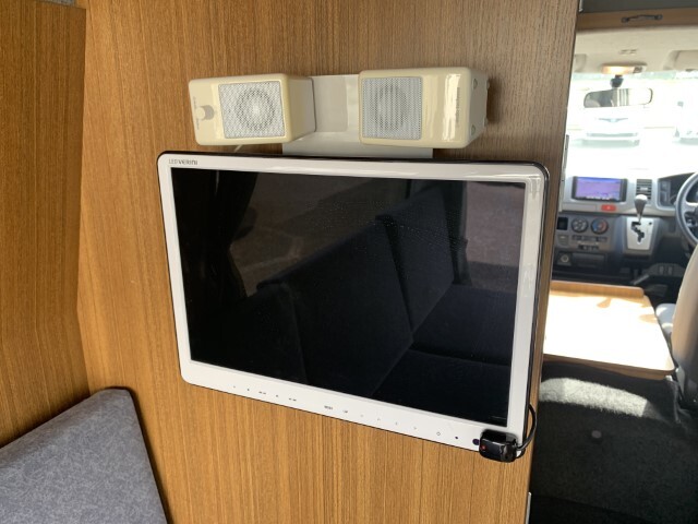 キャンピングカーバンコン