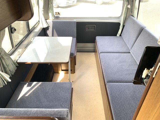 キャンピングカーバンコン