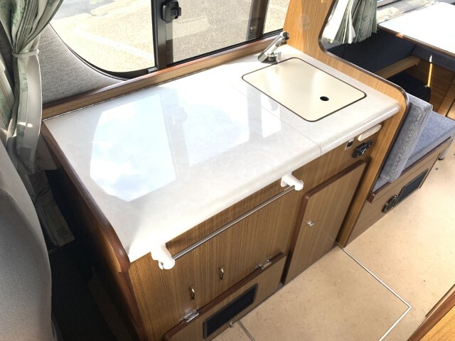 キャンピングカーバンコン