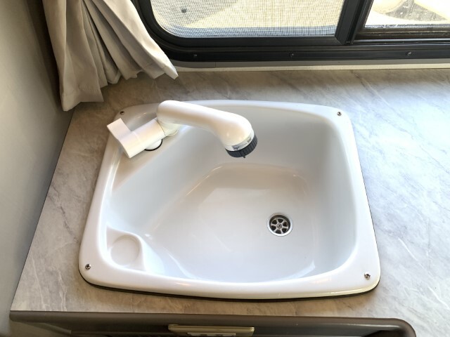 キャンピングカーキャブコン