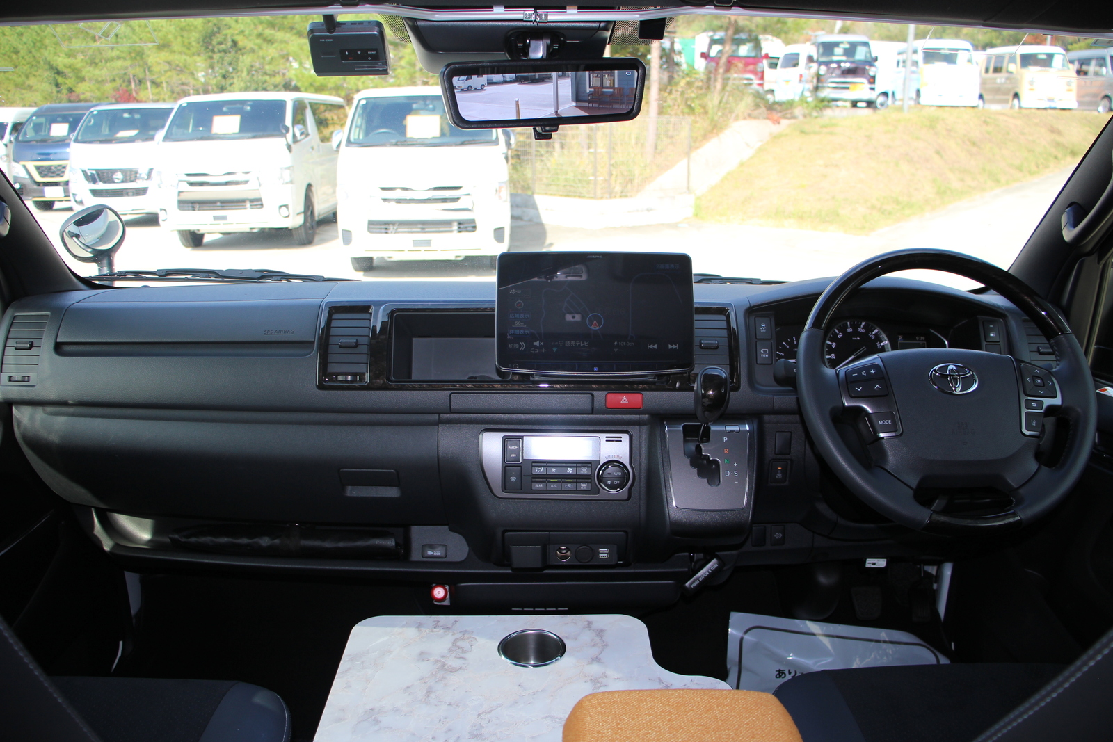 キャンピングカーバンコン