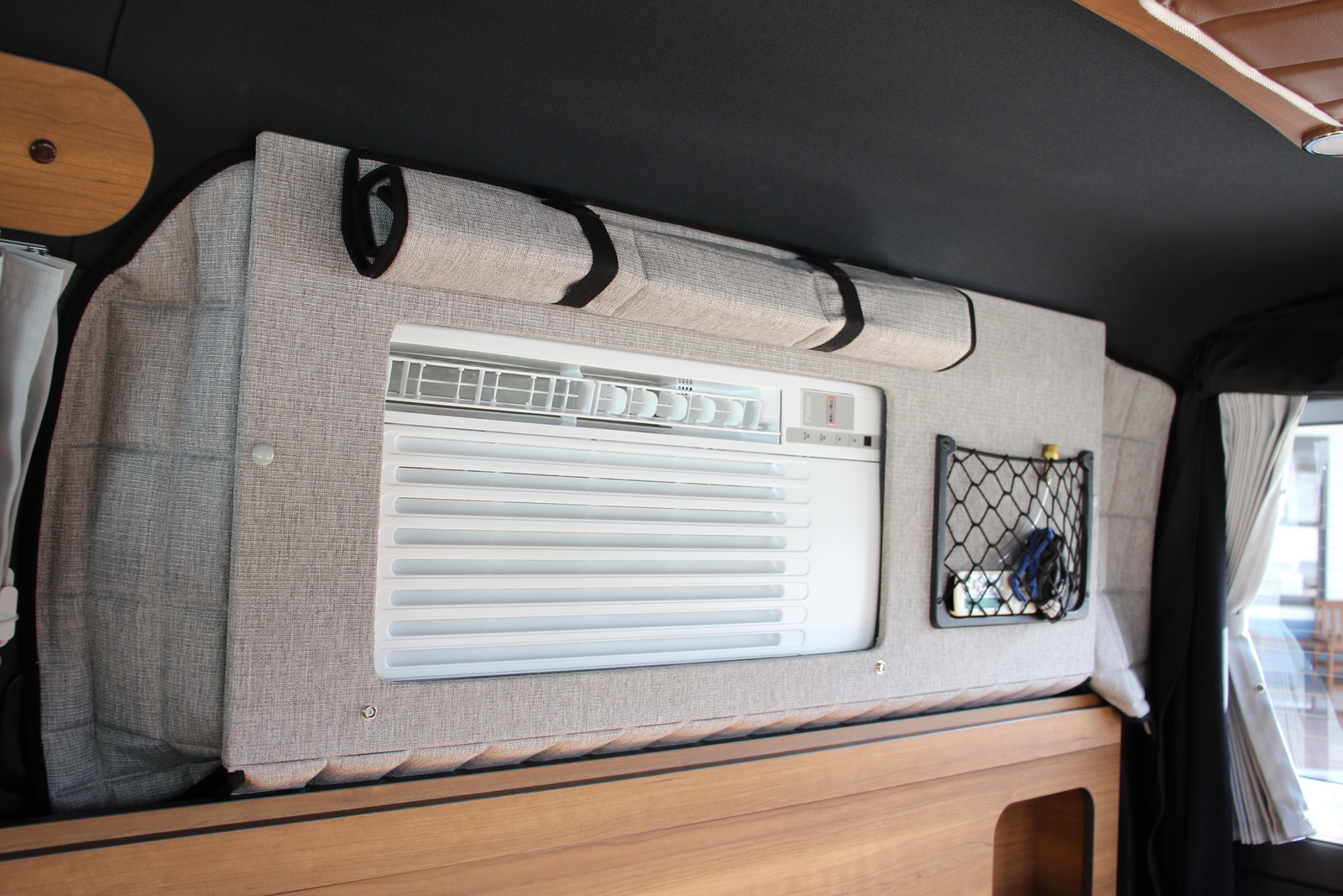 キャンピングカーバンコン