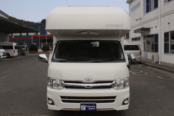 キャンピングカーキャブコン