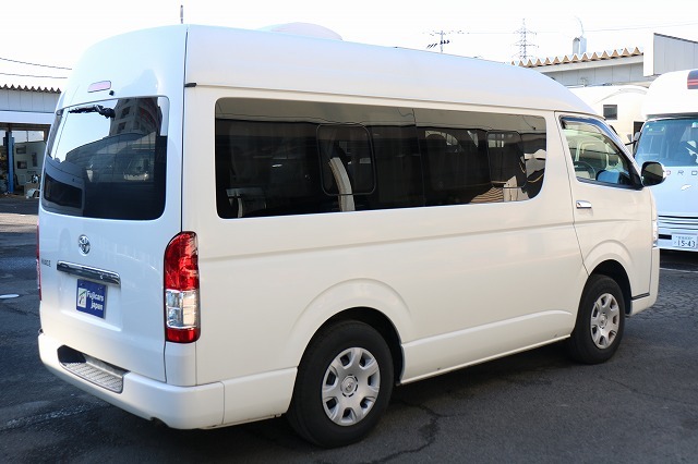 キャンピングカーバンコン