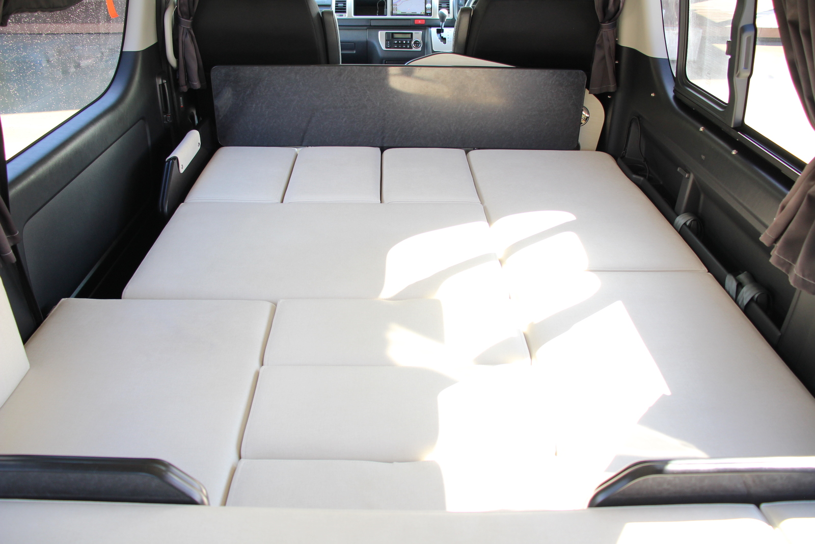 キャンピングカーバンコン