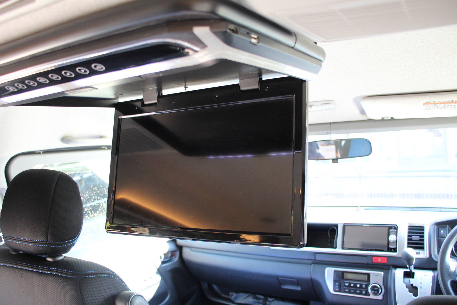 キャンピングカーバンコン