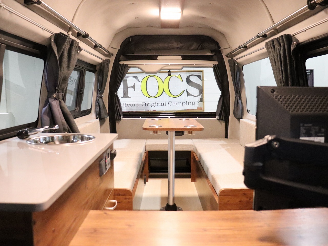 キャンピングカーバンコン