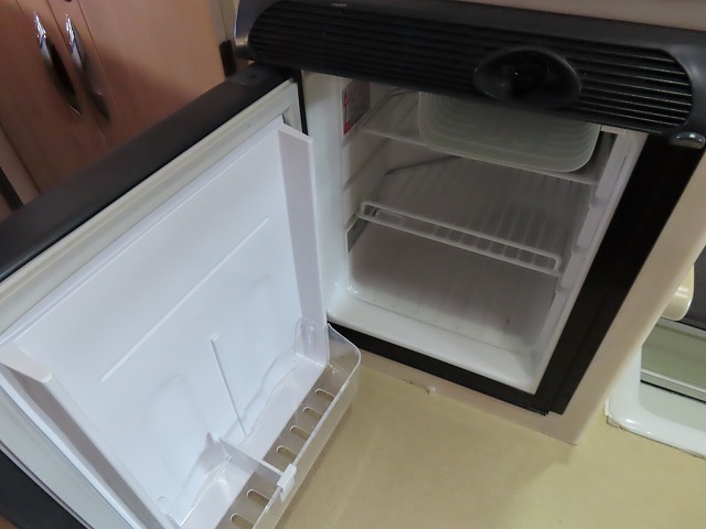 キャンピングカーキャブコン