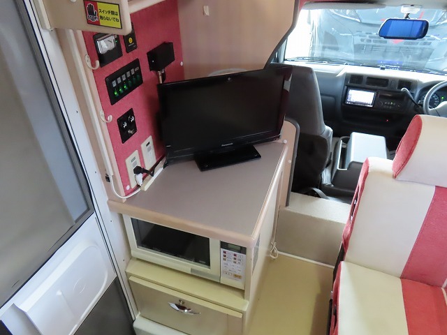 キャンピングカーキャブコン