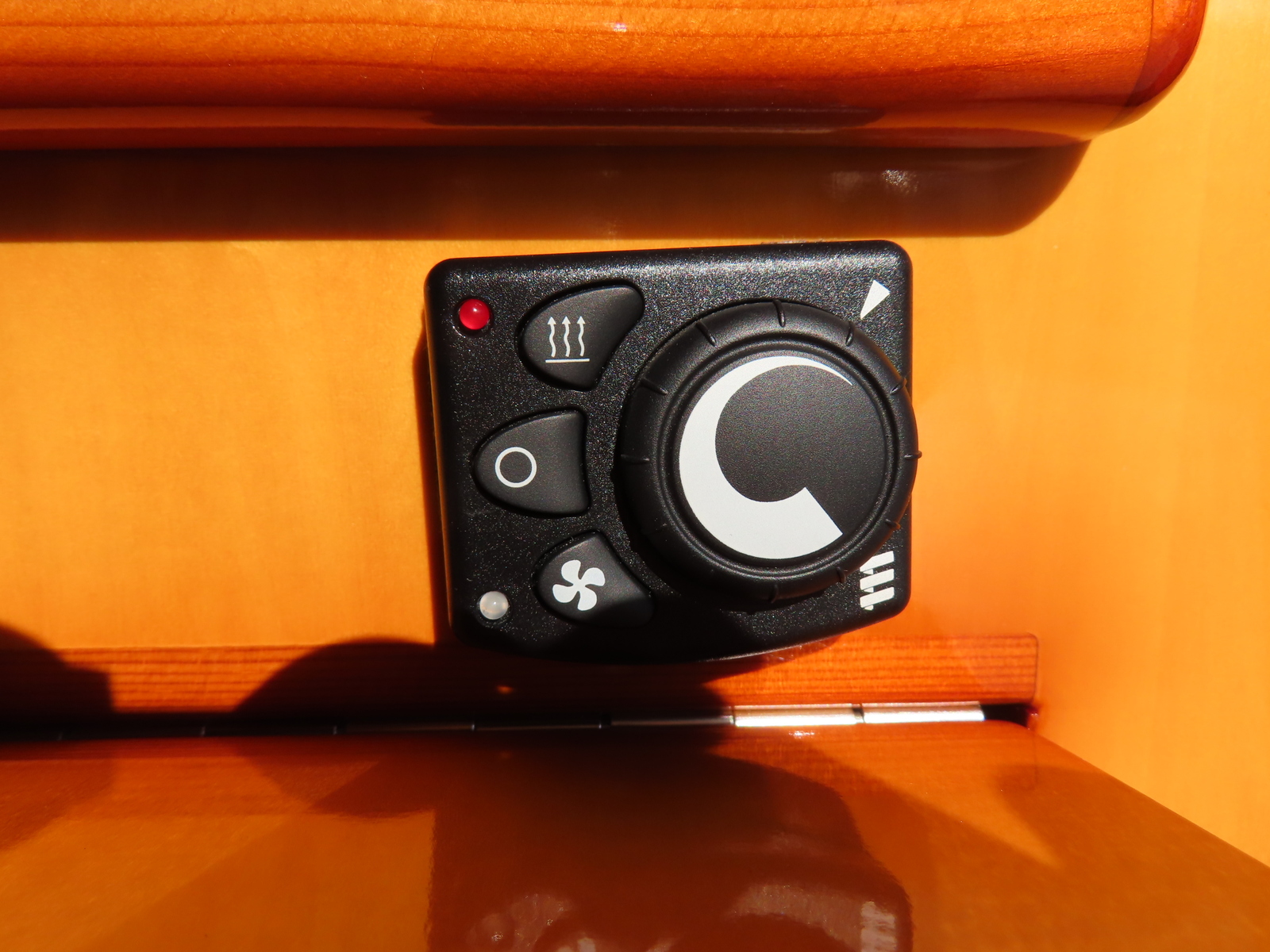 キャンピングカー軽キャンパー