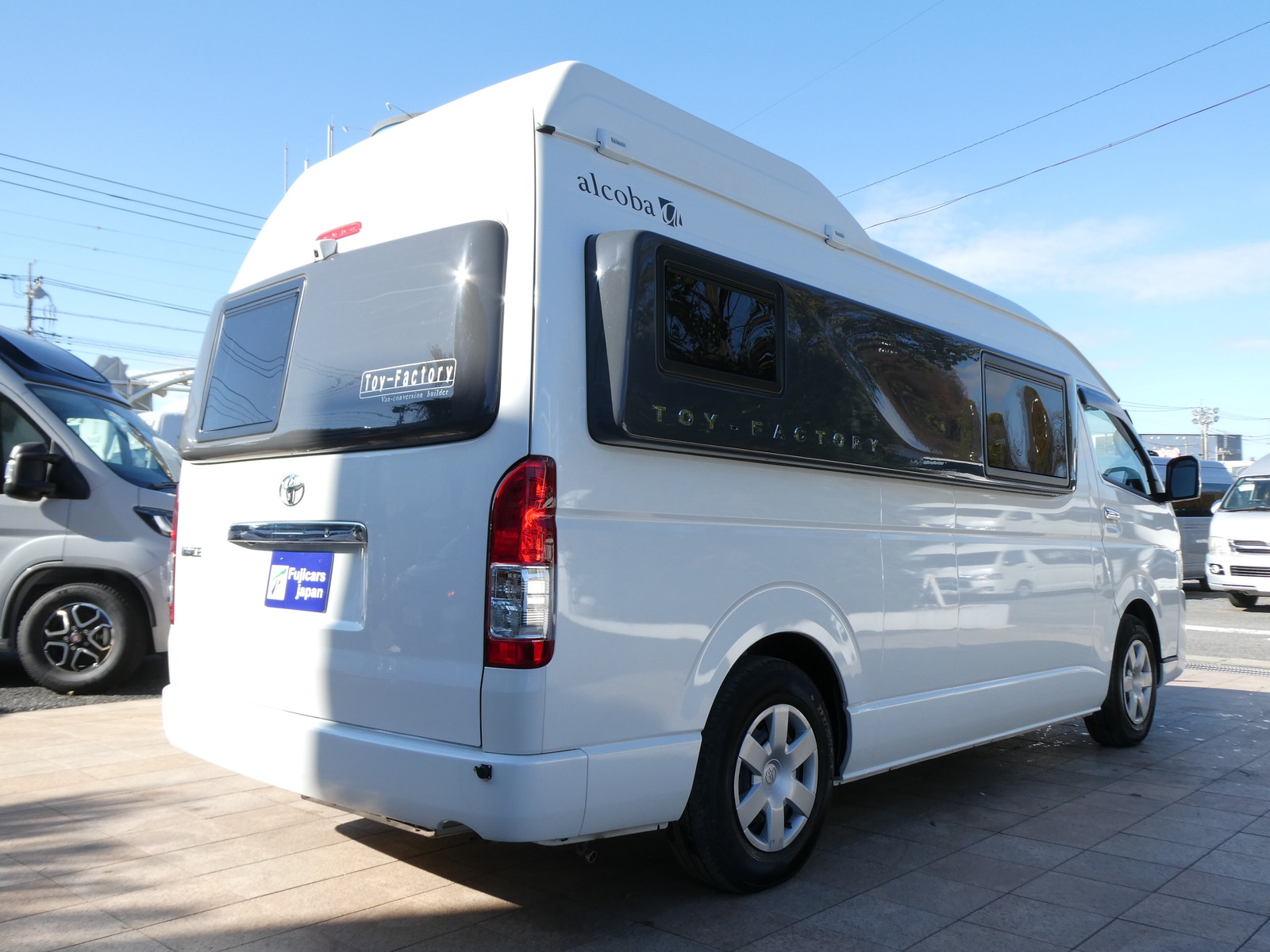 キャンピングカーバンコン